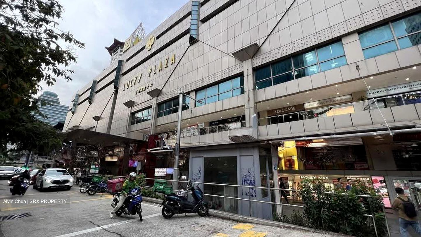 Lucky Plaza (D9), Retail #628806941